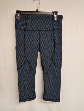 Lululemon Outrun 17" Crop size 6 Score Jacquard Black Indian Ocean luxtreme